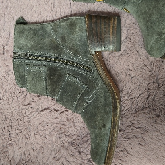 FRYE SABRINA SUEDE, DARK GRAY BOOT. SIZE 9.5 - Picture 4 of 7